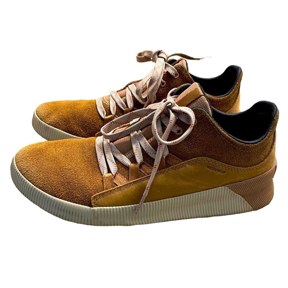 SOREL WOMEN'S OUT 'N ABOUT PLUS LACE SUEDE WATERPROOF PLATFORM SNEAKER SIZE 9